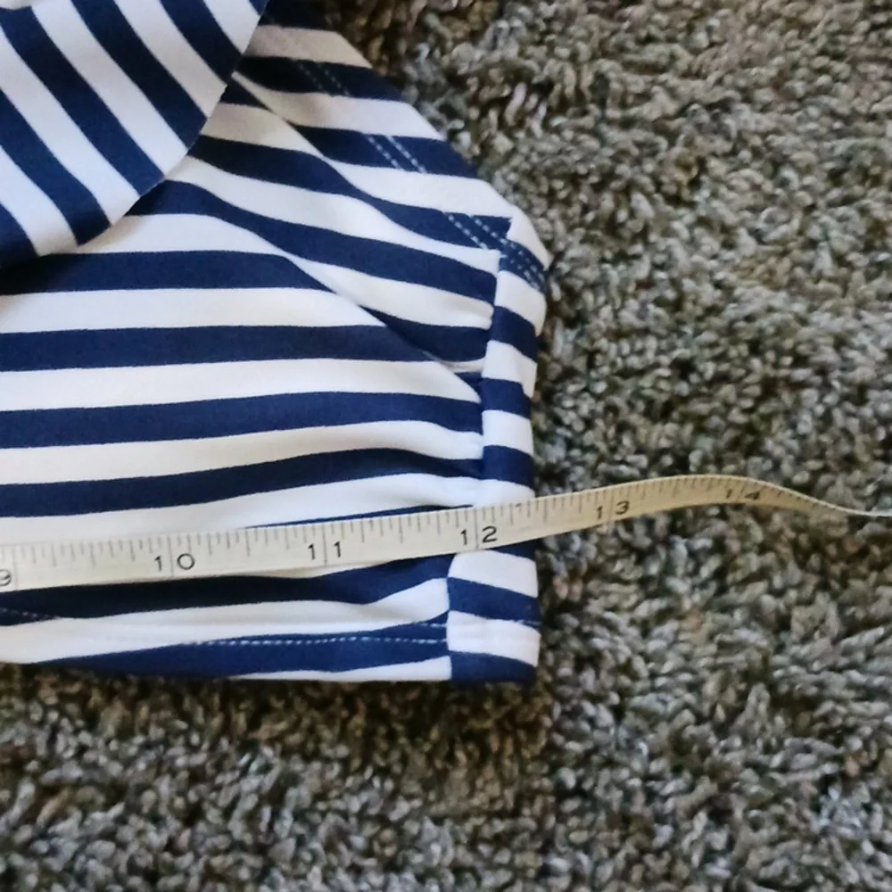 Vineyard Vines for Target ruffled bikini top - XS - navy blue/white